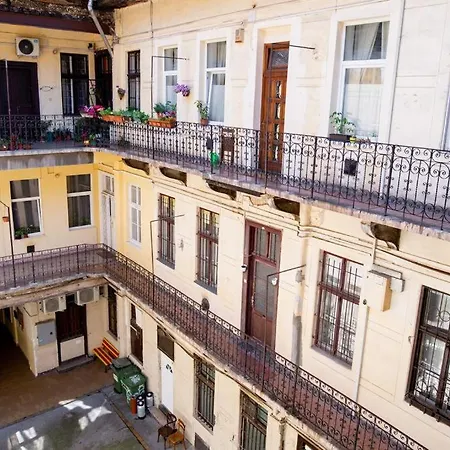 Next To Famous Party House A38 Budapest